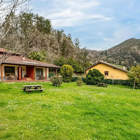 Les Cuartes Apartment Cangas de Onis
